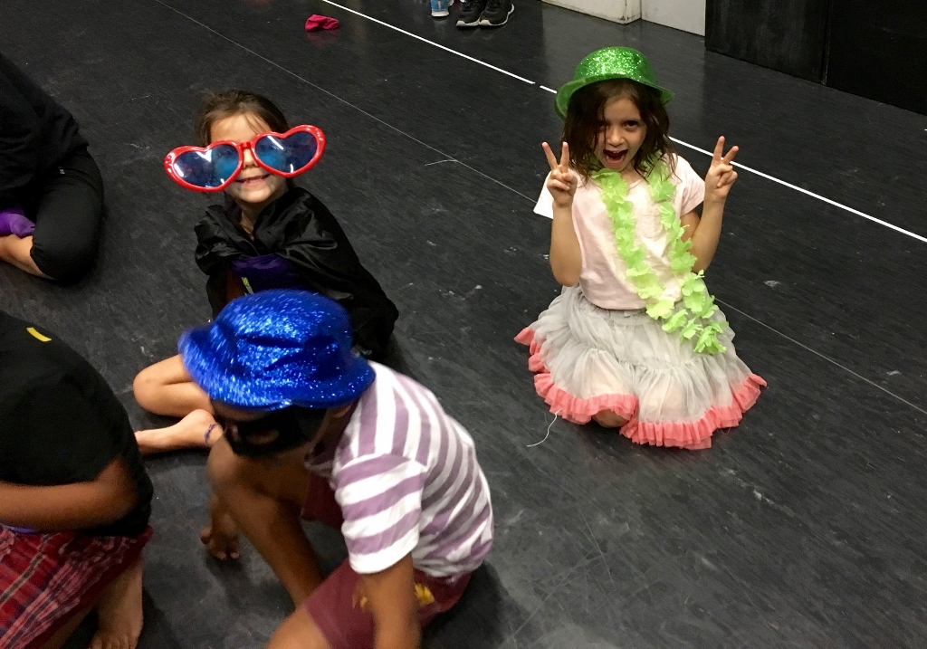 Village Camps International Summer Camp VDC Singapore 2017-07-28 https://www.villagecamps.com/journals_admin/images/1689-4201-IMG_9167 (1024x717).jpg